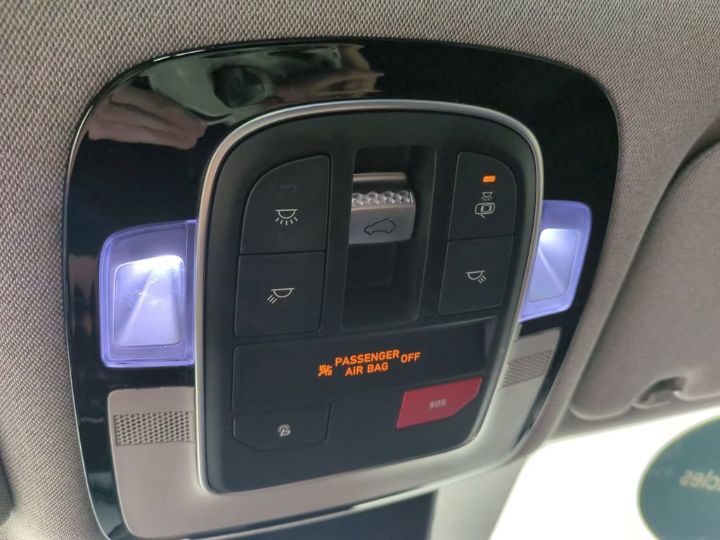 Certified 2023 Hyundai Santa Fe Limited image 25