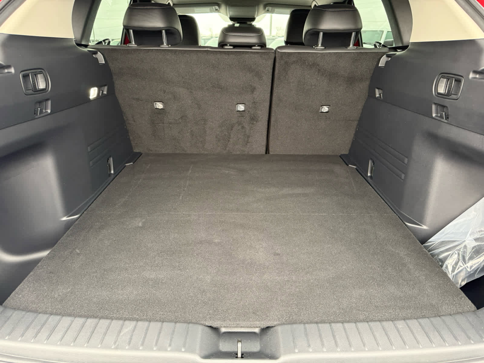 Certified 2025 MAZDA CX-50 AWD 2.5 S w/ Preferred Package image 6