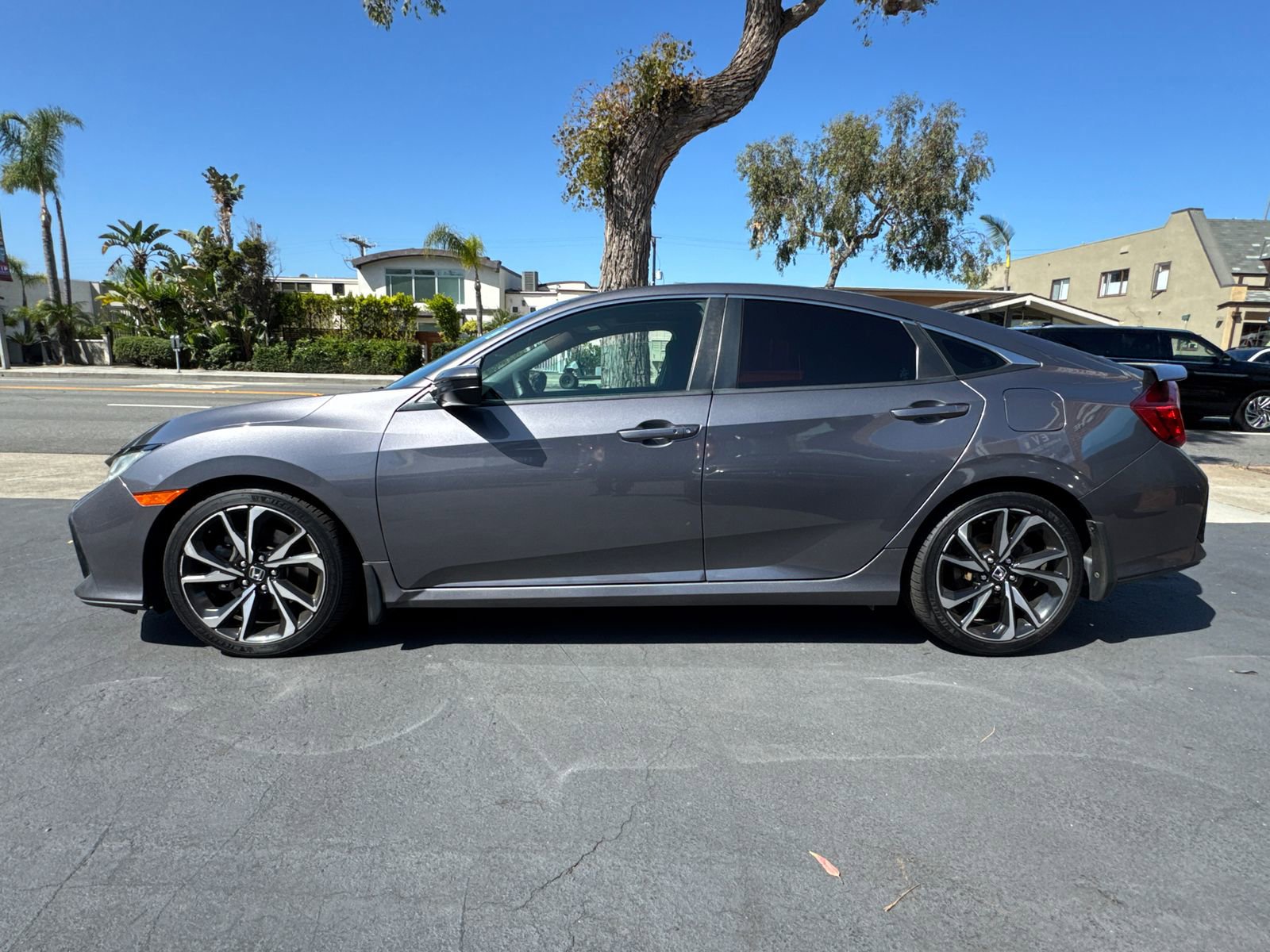 Used 2018 Honda Civic Si image 5