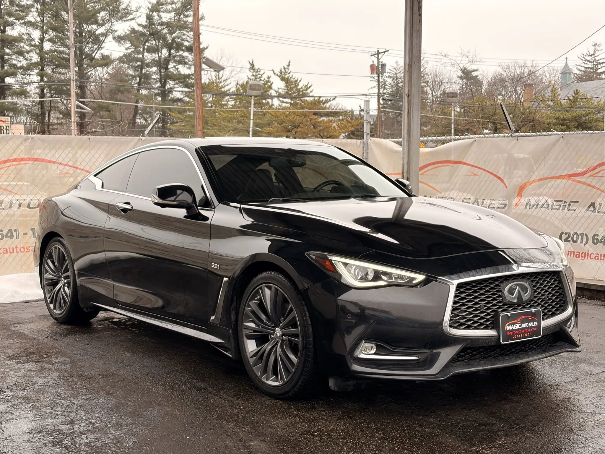 Used 2018 INFINITI Q60 3.0t Luxe w/ Sensory Package 3.0T Luxe image 53