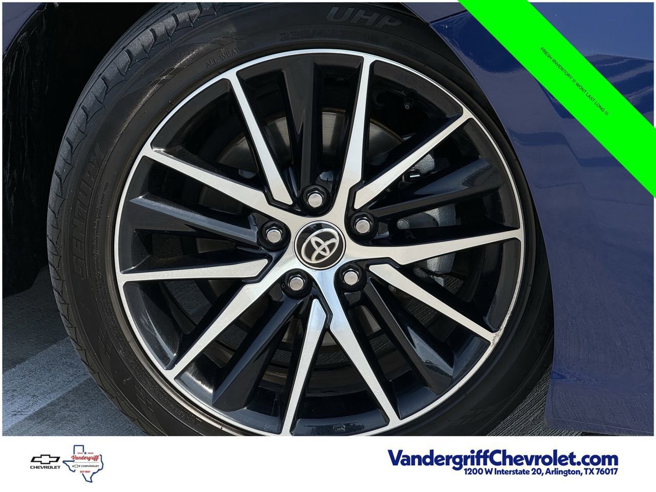 Used 2023 Toyota Camry SE w/ Convenience Package FWD image 10