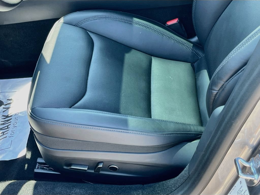 Used 2025 Tesla Model 3 Long Range RWD image 19