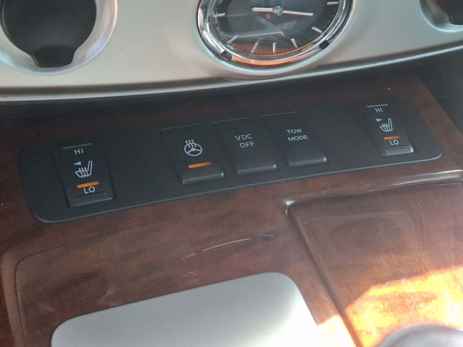 Used 2008 INFINITI QX56 4WD image 27