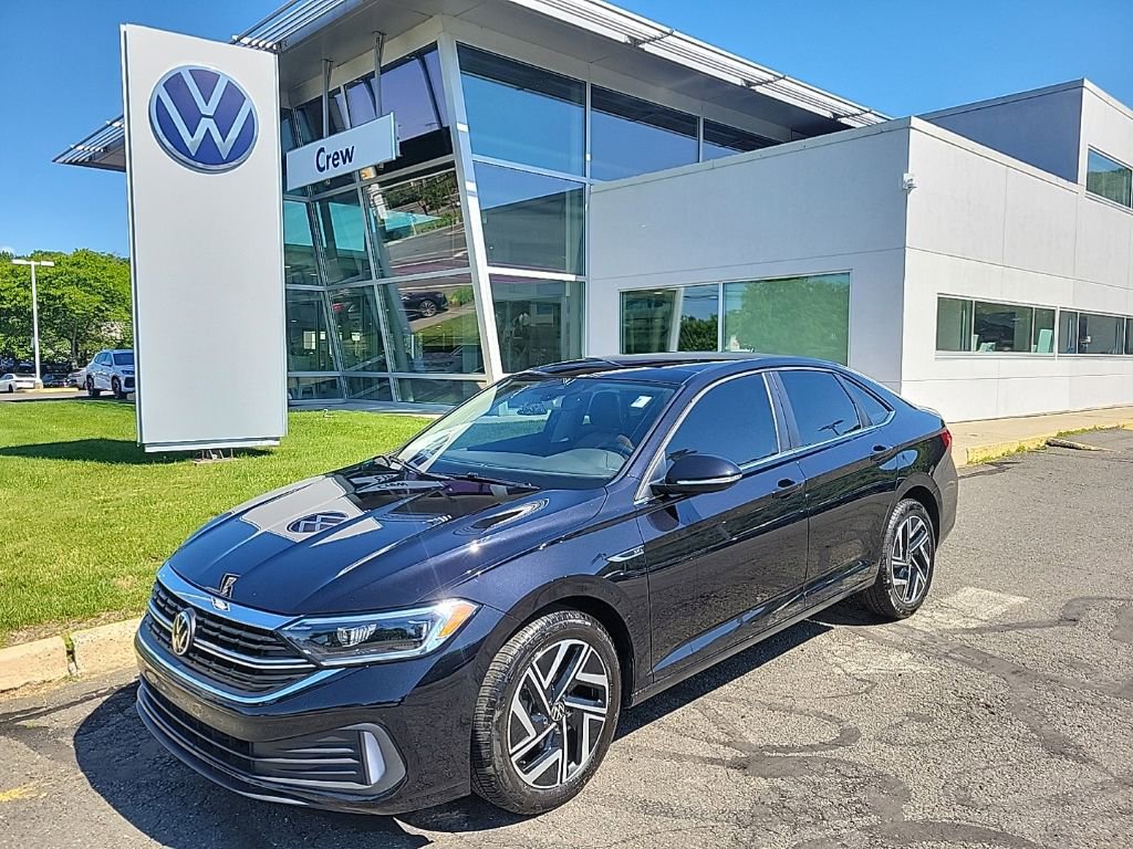 Certified 2024 Volkswagen Jetta SEL FWD image 1
