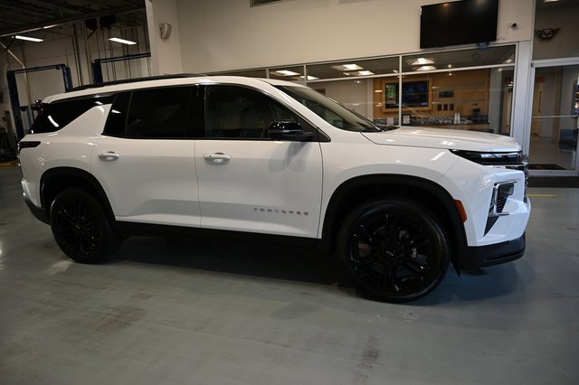 New 2026 Chevrolet Traverse LT w/ Driver Confidence Package image 4