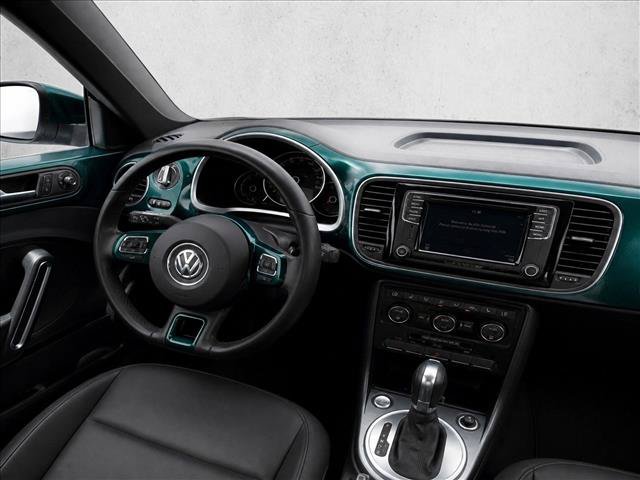 Used 2018 Volkswagen Beetle 2.0T SE FWD image 20