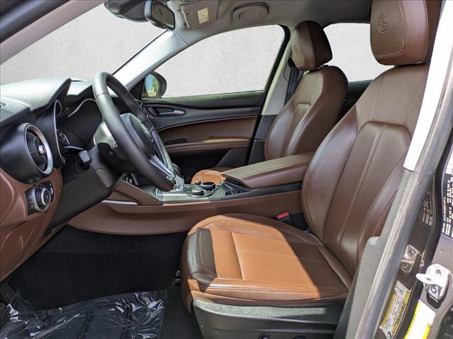 Used 2018 Alfa Romeo Stelvio Ti image 15