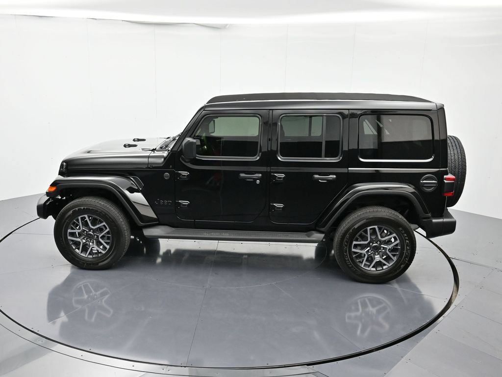New 2026 Jeep Wrangler Unlimited Sahara AWD/4WD image 49