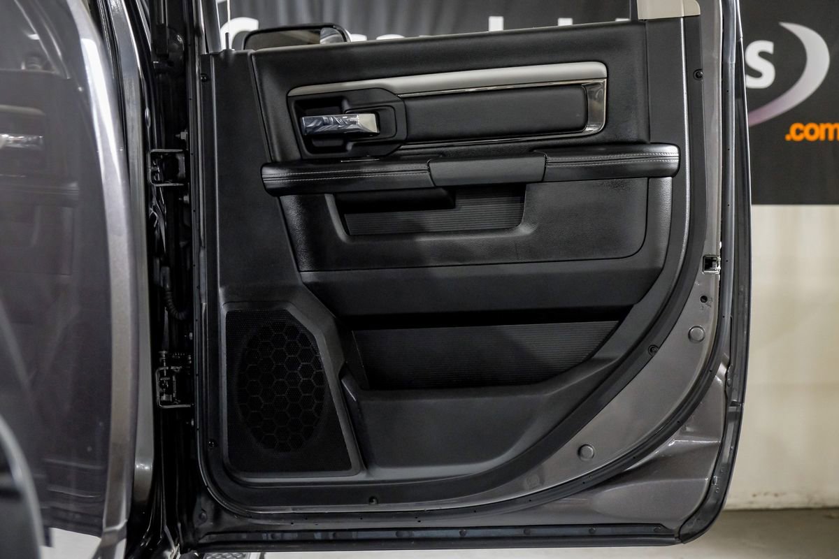 Used 2018 RAM 2500 Big Horn w/ Sport Appearance Group AWD/4WD image 37