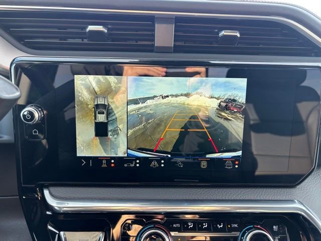 Certified 2025 GMC Sierra 2500 Denali w/ Technology Package image 15