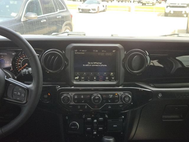 Used 2023 Jeep Wrangler Unlimited Sport w/ Sun And Sound Package AWD/4WD image 16