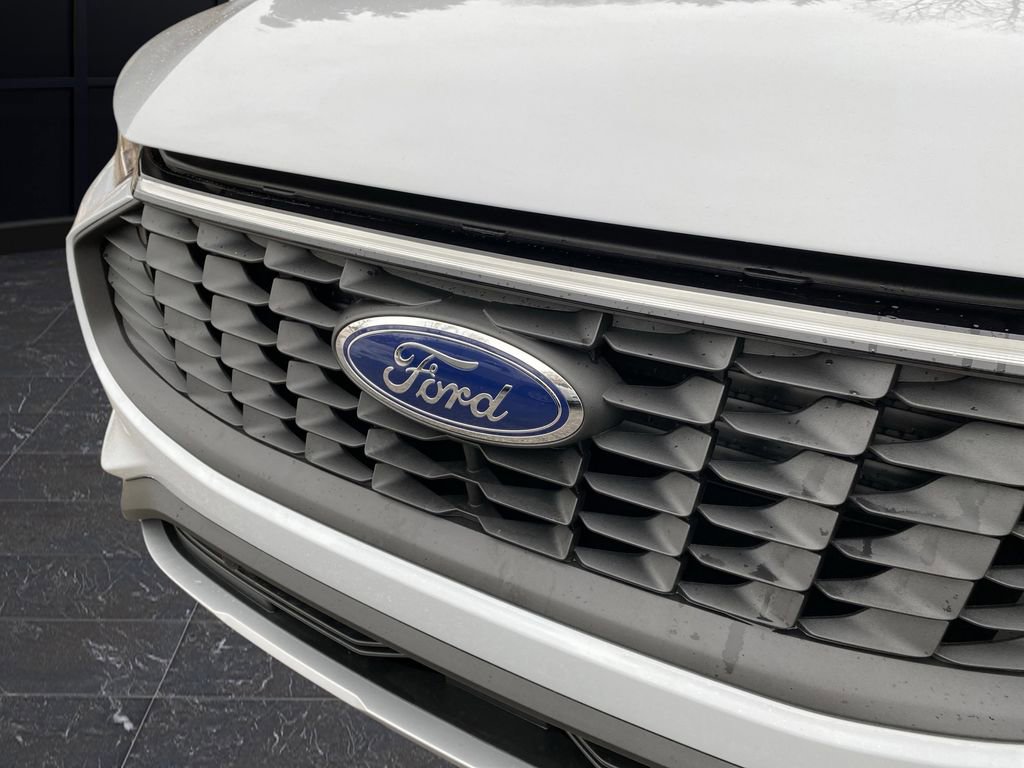 New 2026 Ford Escape Platinum image 44