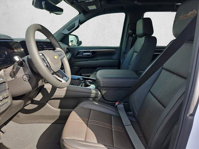 New 2027 Chevrolet Tahoe High Country w/ Sun And Tow Package AWD/4WD image 4