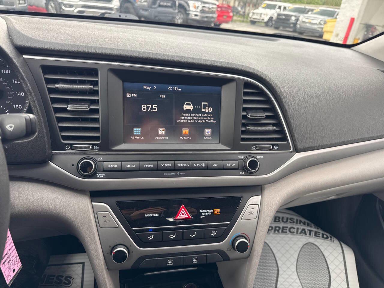 Used 2018 Hyundai Elantra SEL FWD image 17