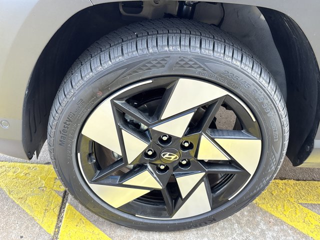 Used 2026 Hyundai Kona Limited image 12