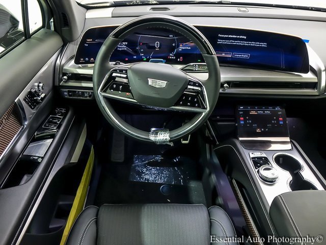 New 2026 Cadillac Vistiq Sport w/ LPO, Floor Liner Package image 13