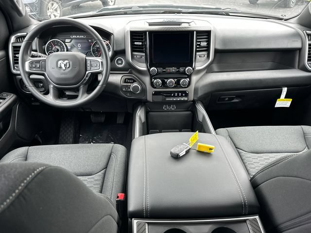 New 2026 RAM 1500 Express AWD/4WD image 19