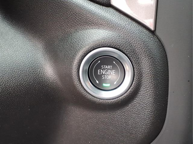 Used 2025 Chevrolet Silverado 1500 Custom w/ Turbomax Blackout Package image 11