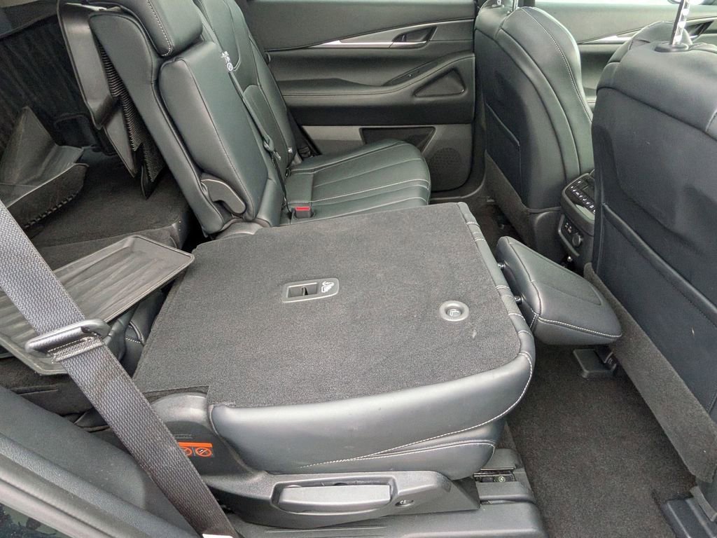 Used 2024 INFINITI QX60 Luxe image 23