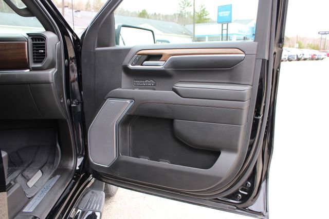 Used 2023 Chevrolet Silverado 1500 High Country w/ High Country Premium Package image 56