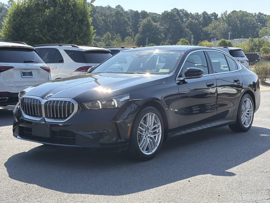 Used 2024 BMW 530i RWD image 7