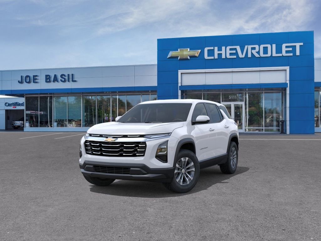 New 2026 Chevrolet Equinox LT w/ LPO, Floor Liner Package FWD image 8