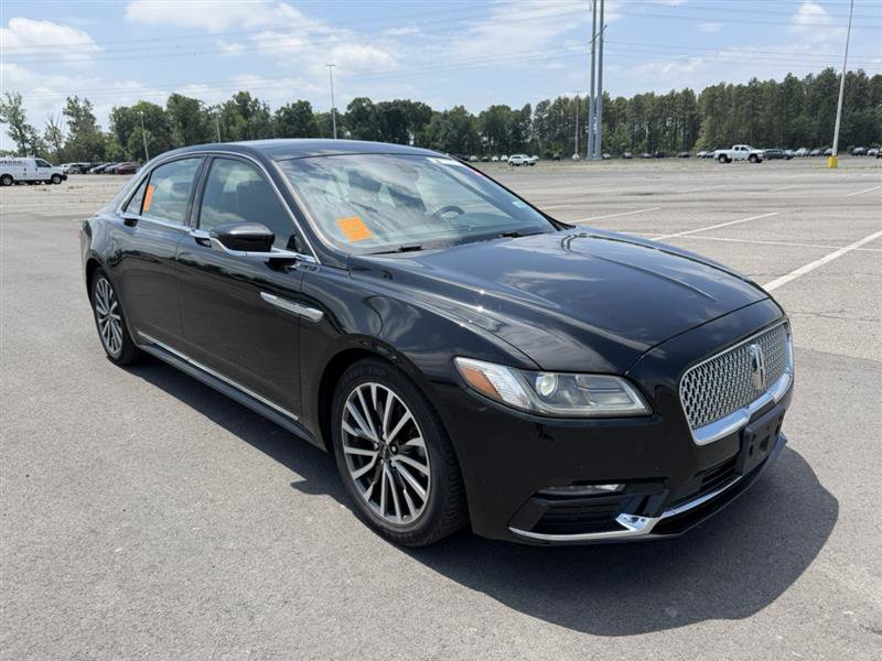 Used 2018 Lincoln Continental Select FWD image 3