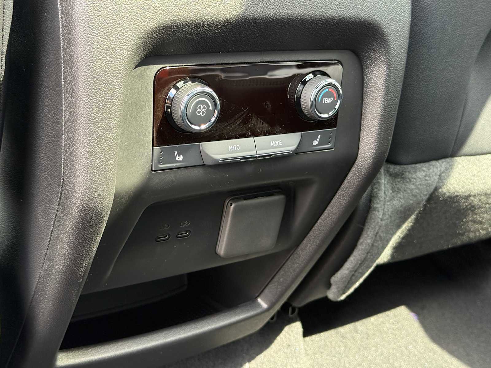 New 2026 Chevrolet Traverse High Country image 25