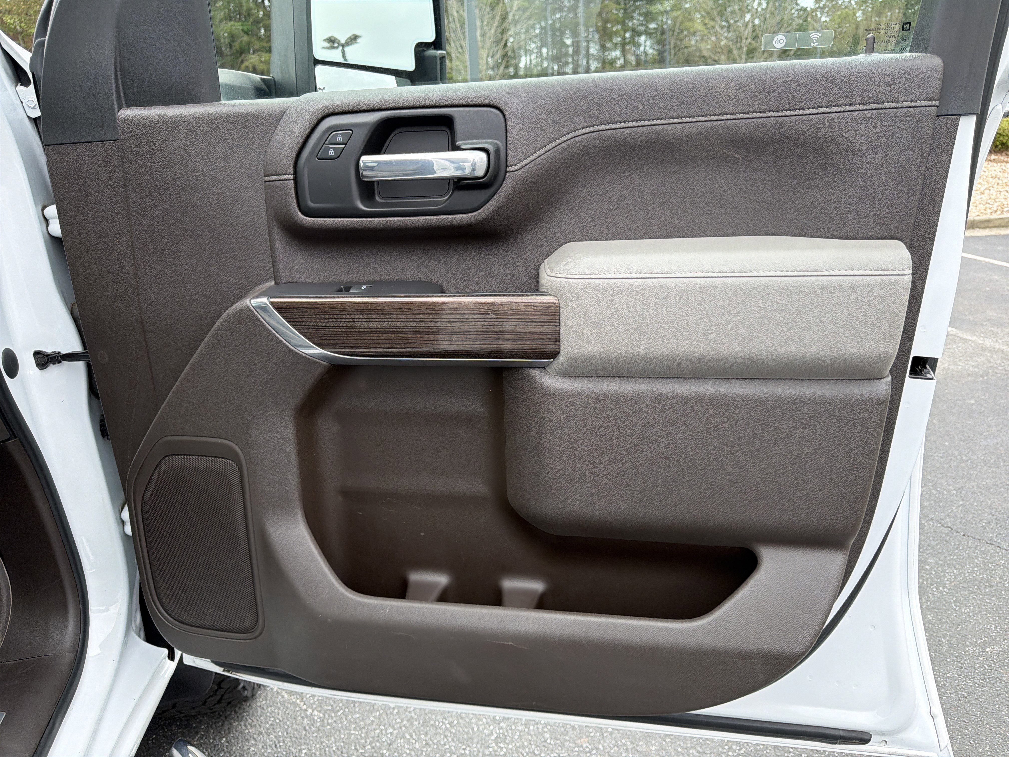 Used 2020 Chevrolet Silverado 2500 LT w/ All Star Edition image 14