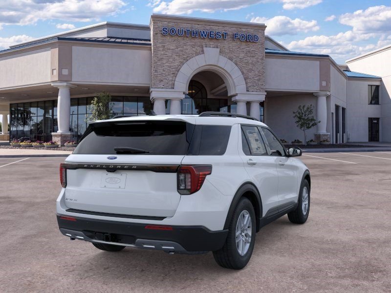 New 2026 Ford Explorer Active w/ Active Comfort Package RWD image 8