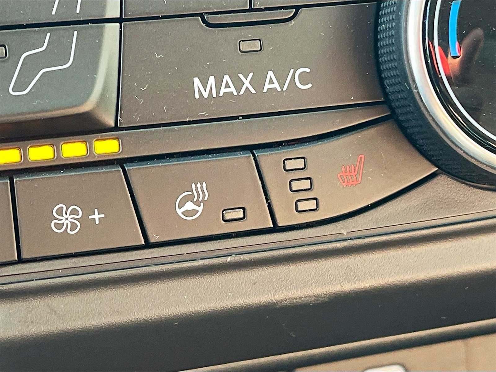 Used 2024 Ford Maverick Lariat image 21