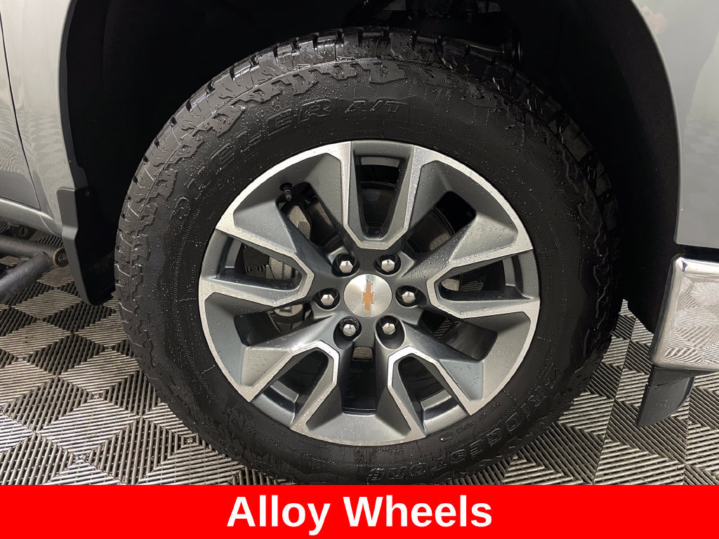 Certified 2025 Chevrolet Silverado 1500 LT AWD/4WD image 49