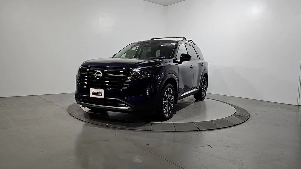 New 2026 Nissan Pathfinder Platinum AWD/4WD image 1