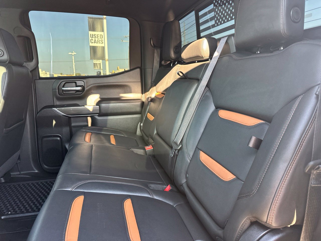 Used 2021 GMC Sierra 1500 AT4 w/ AT4 Premium Package AWD/4WD image 12