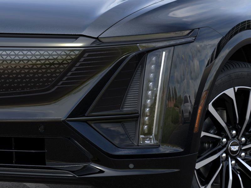 New 2026 Cadillac Lyriq Sport image 10