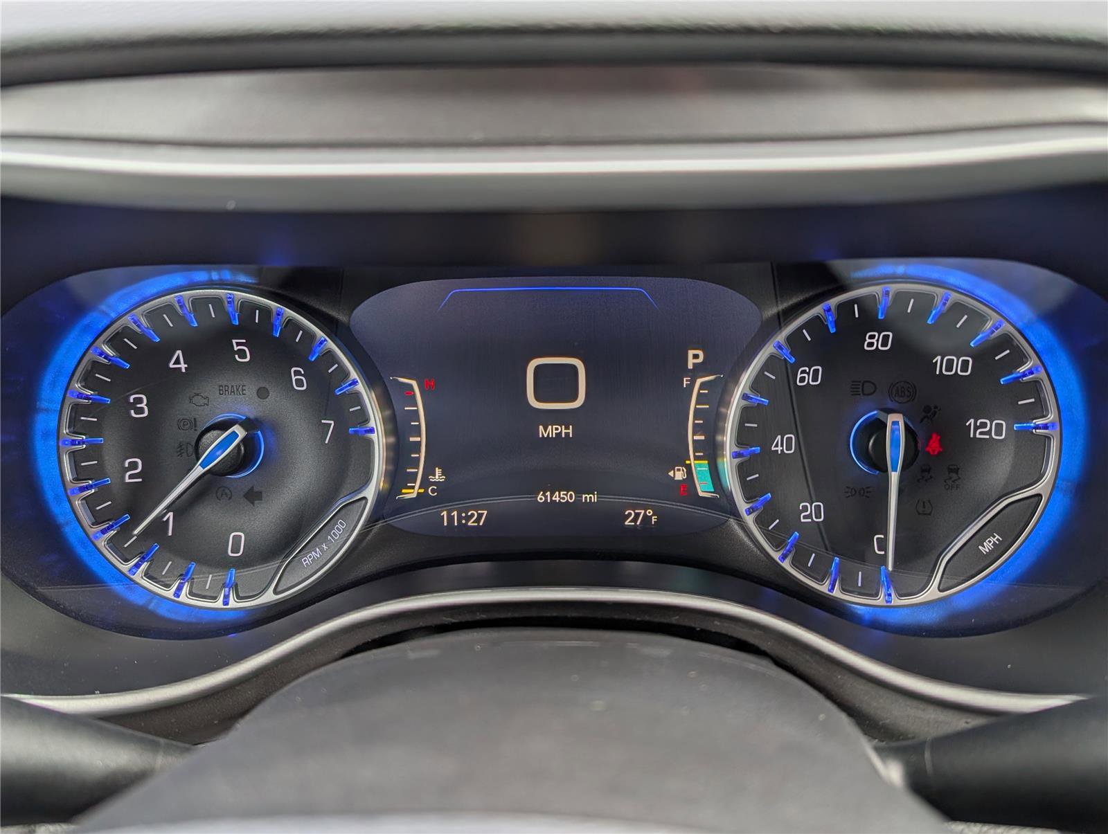 Used 2024 Chrysler Pacifica Touring-L image 29