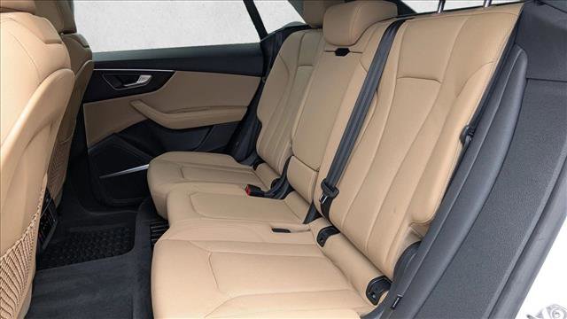 Used 2023 Audi Q8 Premium Plus w/ Premium Plus Package image 27