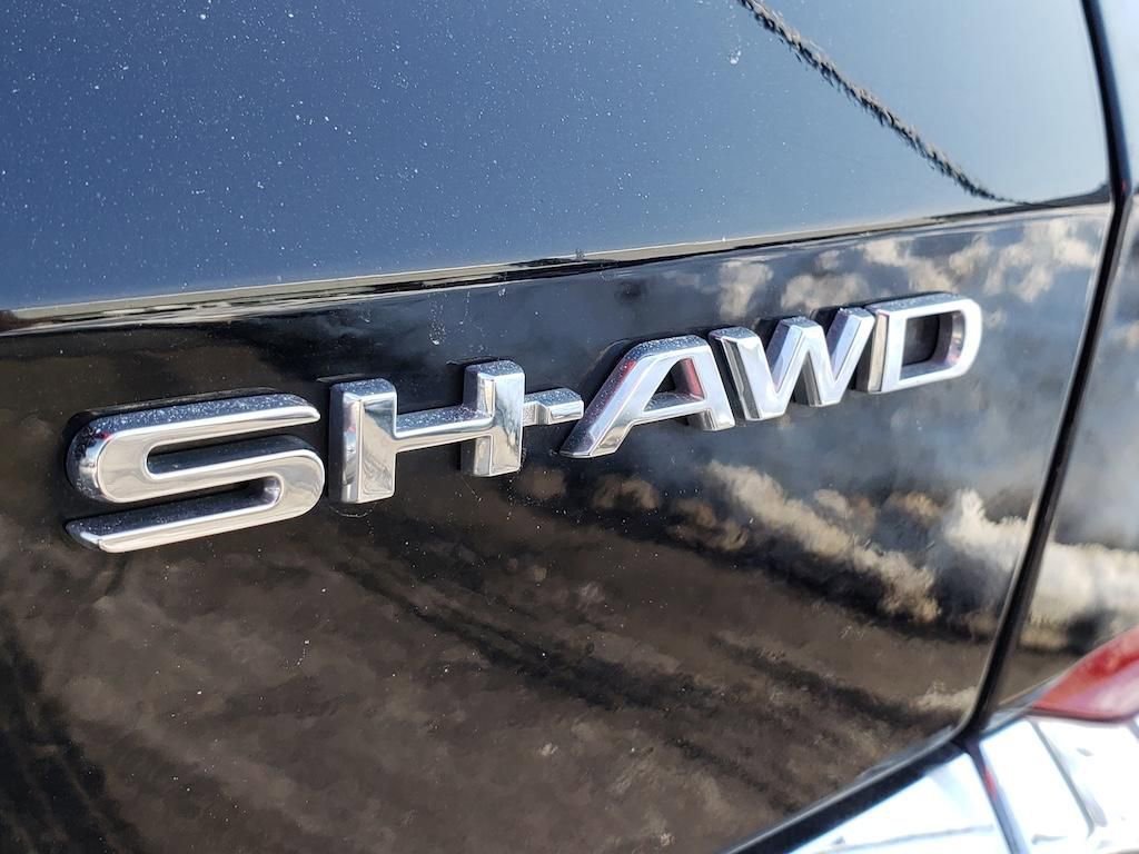 Certified 2024 Acura MDX SH-AWD w/ Technology Package image 8