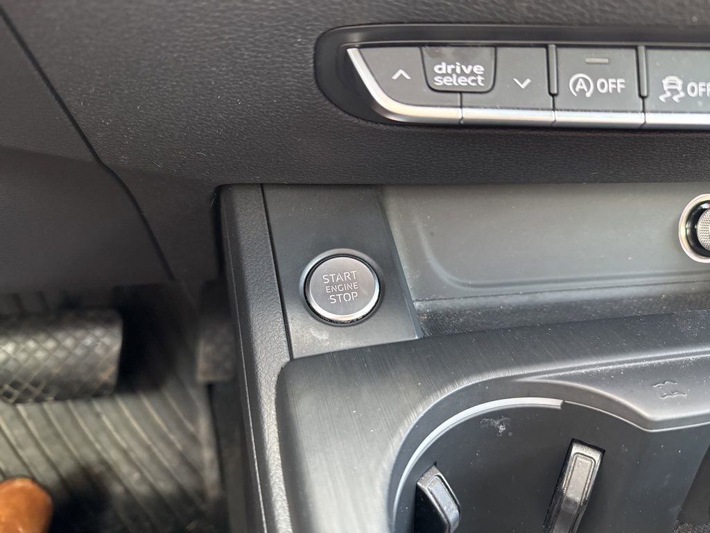 Used 2017 Audi A4 2.0T Premium w/ Audi MMI Navigation Plus image 14