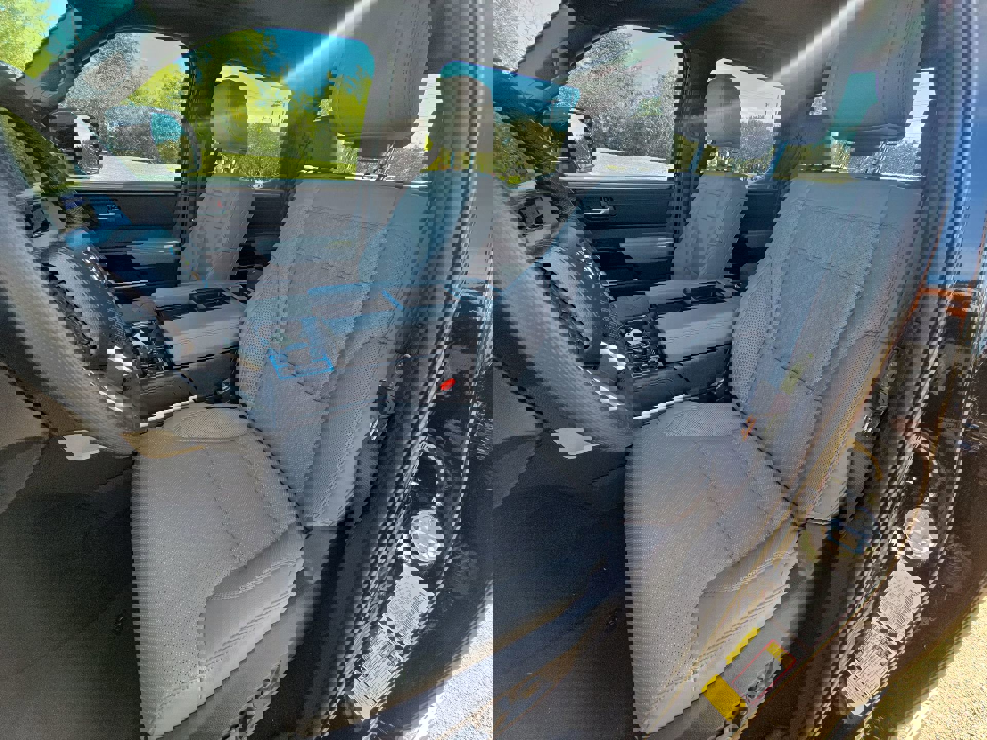 Used 2025 Toyota Tundra Limited image 12