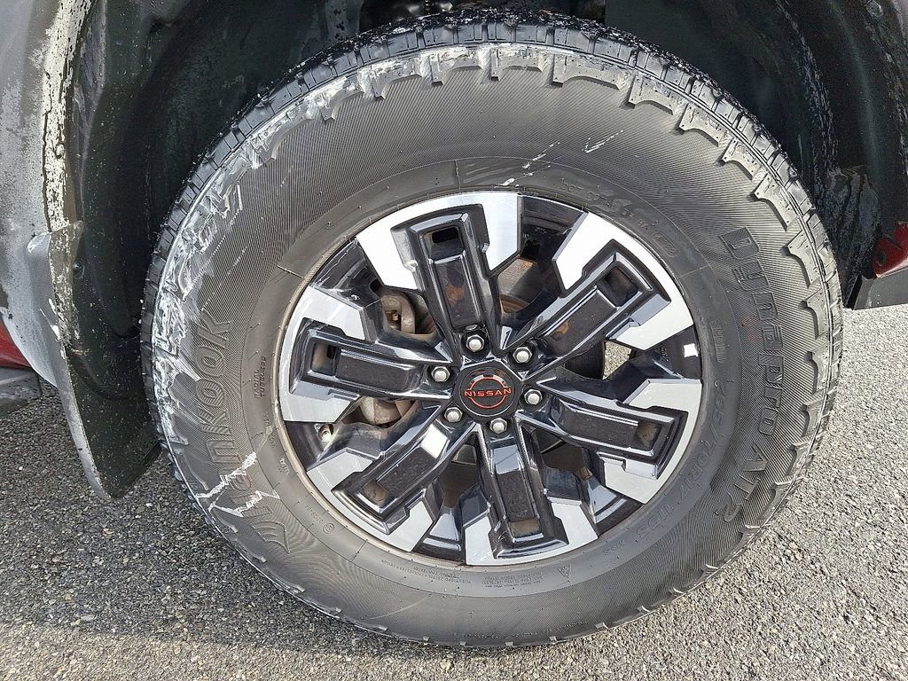 Used 2023 Nissan Frontier PRO-4X w/ Pro Convenience Package image 9