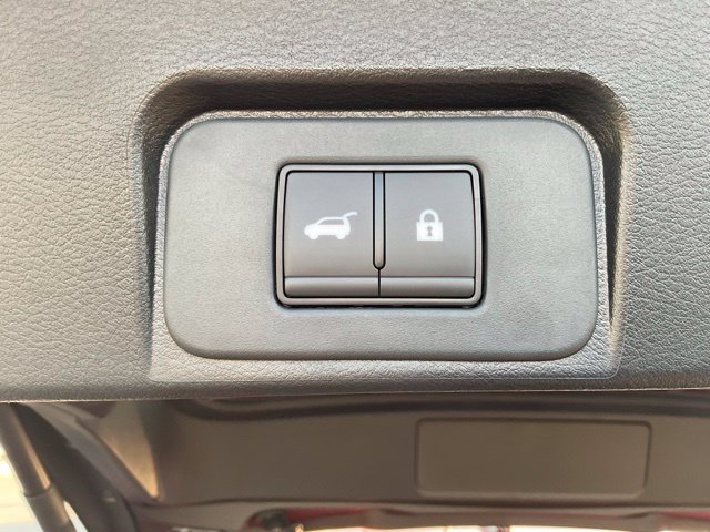 New 2026 Nissan Rogue Dark Armor AWD/4WD image 10