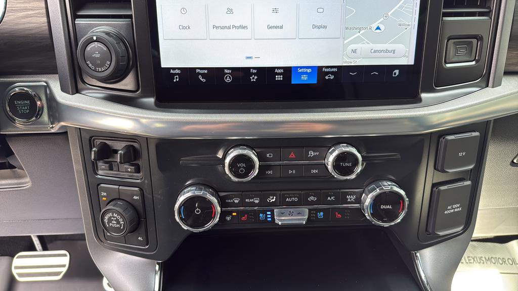 Used 2025 Ford F150 Lariat w/ Equipment Group 501A Mid image 25