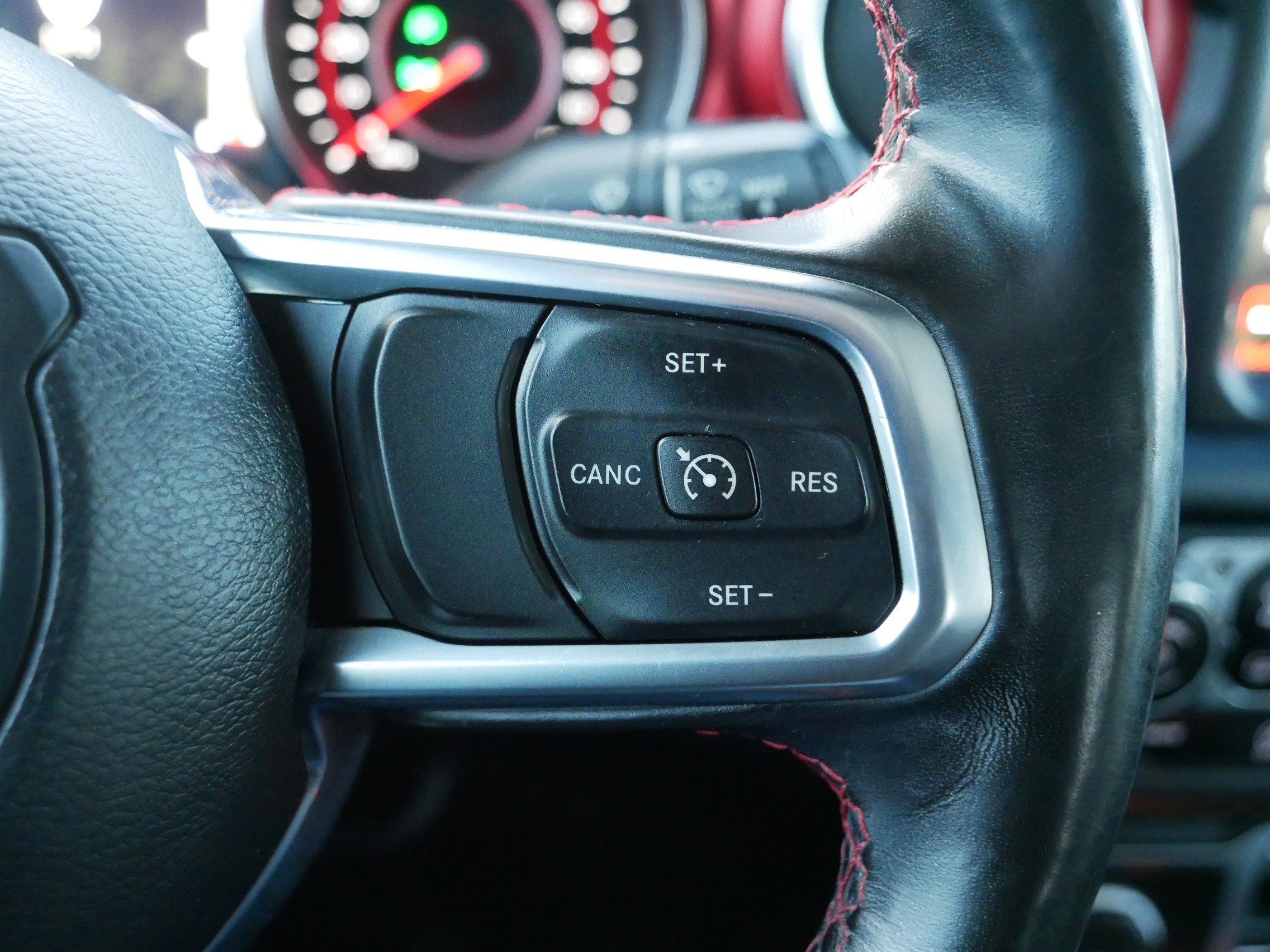 Used 2020 Jeep Gladiator Rubicon image 30