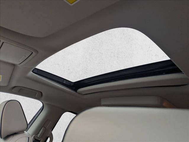 Used 2025 Honda Odyssey Touring image 16