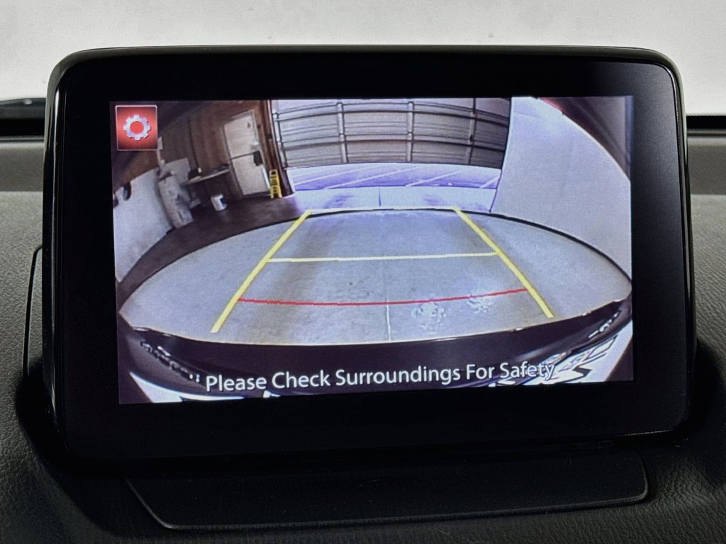Used 2019 Toyota Yaris XLE FWD image 31