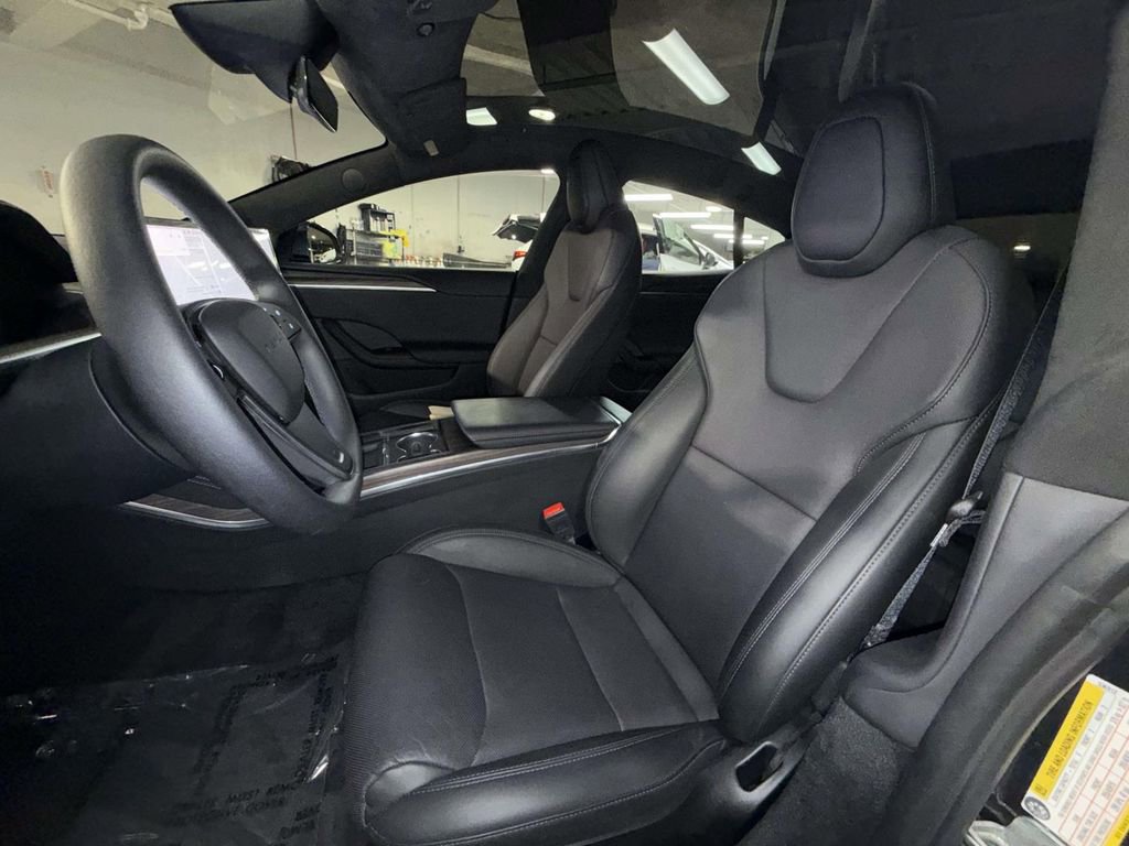 Used 2024 Tesla Model S AWD/4WD image 2