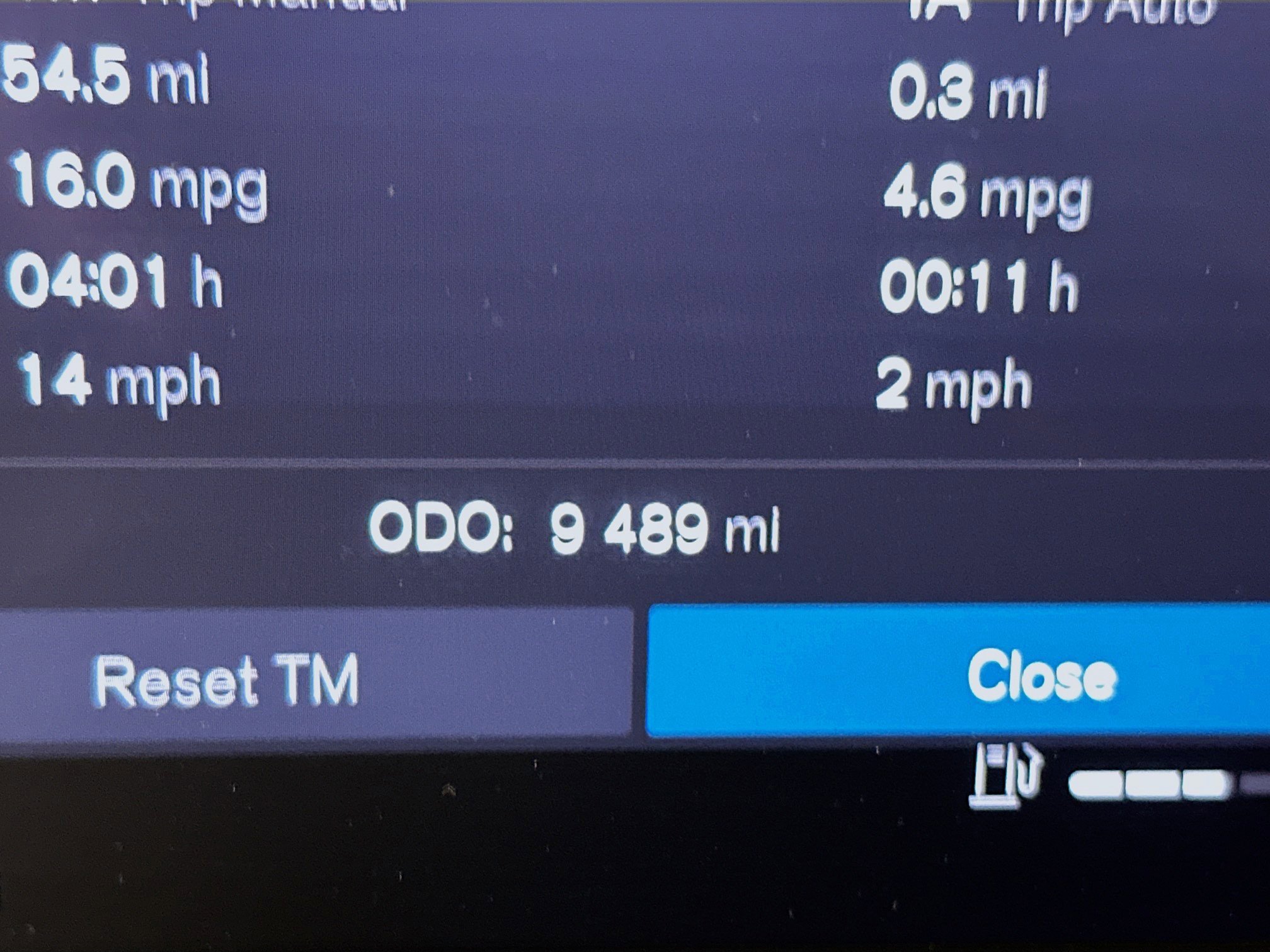 Used 2025 Volvo XC60 B5 Plus image 19