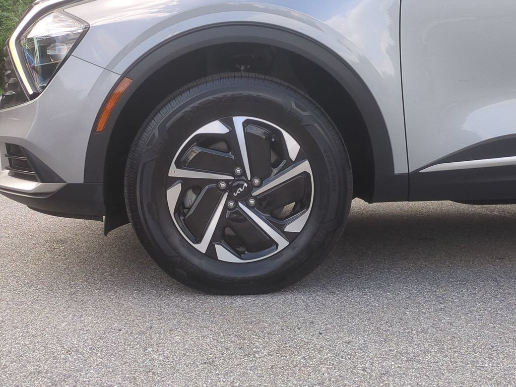 Used 2023 Kia Sportage LX AWD/4WD image 21