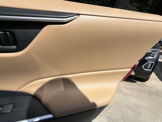 Used 2019 Toyota RAV4 LE FWD image 71